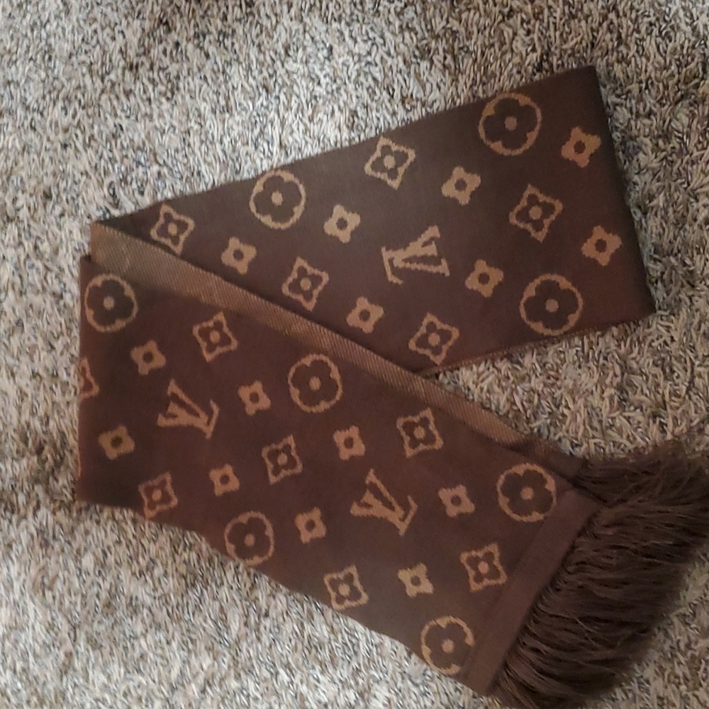 Scarf
